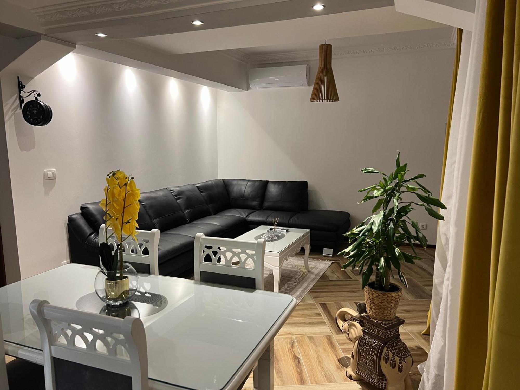 Apartman Scepanovic Nikšić Buitenkant foto